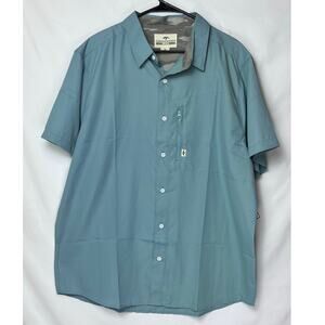 NWT Commander Life Men's XL Green Fishing Summer Athleisure Vacation Shirt